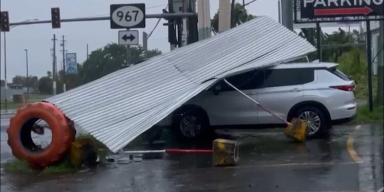 Hurricane Ernesto barrels toward Bermuda as wealthy British territory prepares for the storm