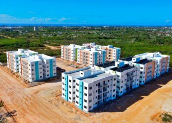 IDB indicates that 45% of households in Latin America and the Caribbean do not have decent housing