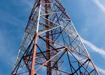 IHS Towers cuts capex, completes Peru exit and ‘reorganizes’ Brazil business