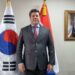 Paraguayan Minister of Industry and Trade Javier Giménez García de Zuniga poses for a picture before an interview with The Korea Times at the Embassy of Paraguay in Seoul, Friday. Korea Times photo by Kim Hyun-bin
