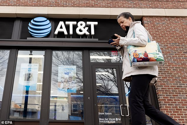 AT&T customers across the US hit with another outage that prevented them from completing calls, sending texts or accessing the internet from their iPhones.