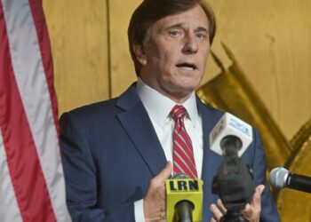 LA Treasurer's Bank of America snub cheap political theater | Clancy DuBos | Gambit Weekly