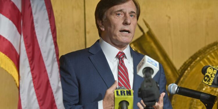 LA Treasurer's Bank of America snub cheap political theater | Clancy DuBos | Gambit Weekly