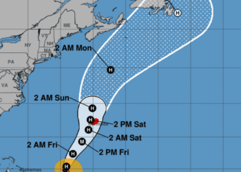 Maps show Hurricane Ernesto's path and forecast as it heads toward Bermuda