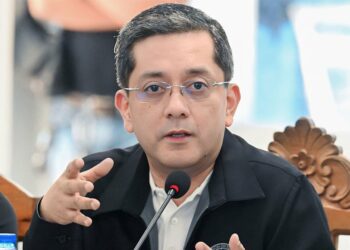 Marcoleta Claims Comelec Chairman Owns Offshore Account