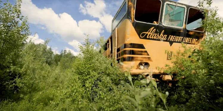 Massive Overland Train Left To Rot In Alaska Protected America From Russki Attack During The Cold War