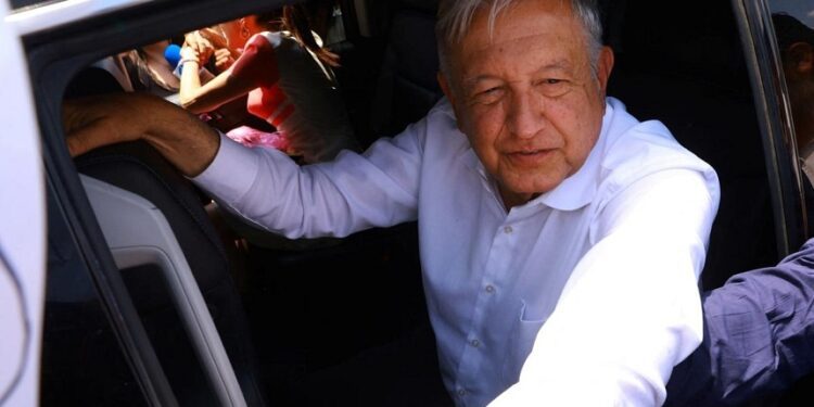 Mexico judge orders Congress not to discuss controversial judicial reform