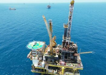 Mexico's New Government Plots Reform to Boost Oil Reserves Amid Soaring Debt