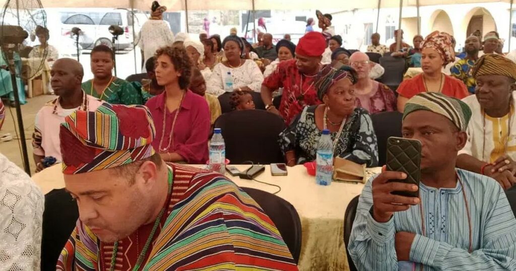 'Ogbanjes,' emeres from US, UK, Cuba, others hold convention in Nigeria