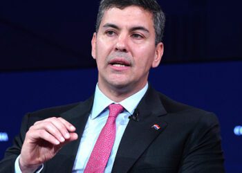 Paraguay cutting debt issuance to curb deficit