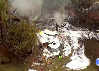 Passenger plane plummets to the ground in Brazil