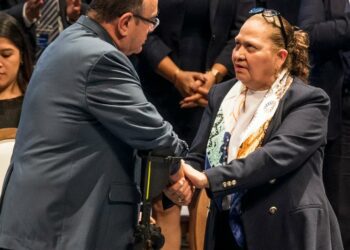 Qué es el caso B410, la mega red de evasión fiscal que involucra a un ex presidente en Guatemala