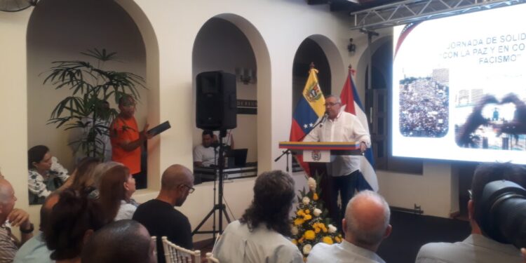 Radio Havana Cuba | Abel Prieto condemns media aggressions against Venezuela