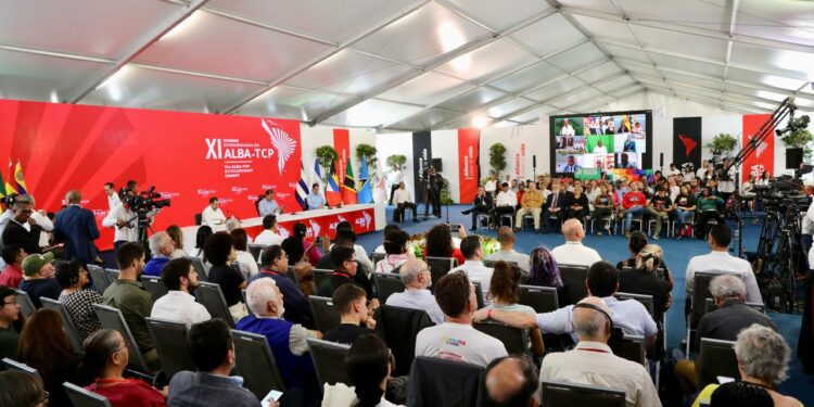 Regional ALBA Bloc Backs Maduro Reelection, Rejects Foreign Interference in Venezuela