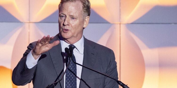 Report: NFL sets meetings with private equity groups