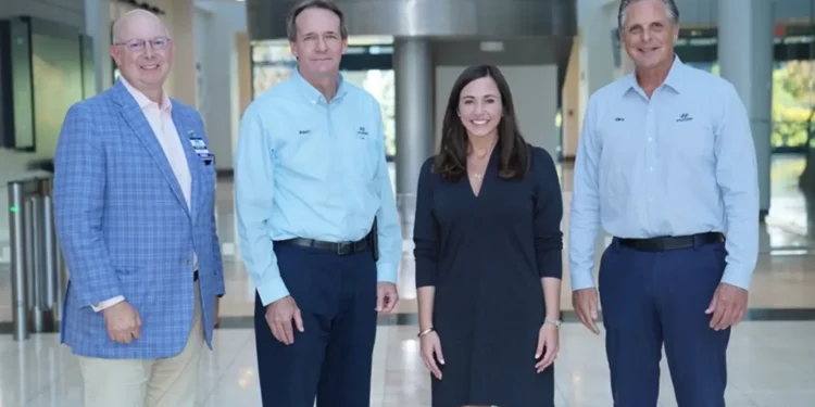 Sen. Britt visits Hyundai Motor Manufacturing Alabama