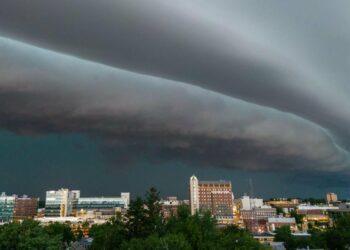 Severe thunderstorm watch issued for Omaha