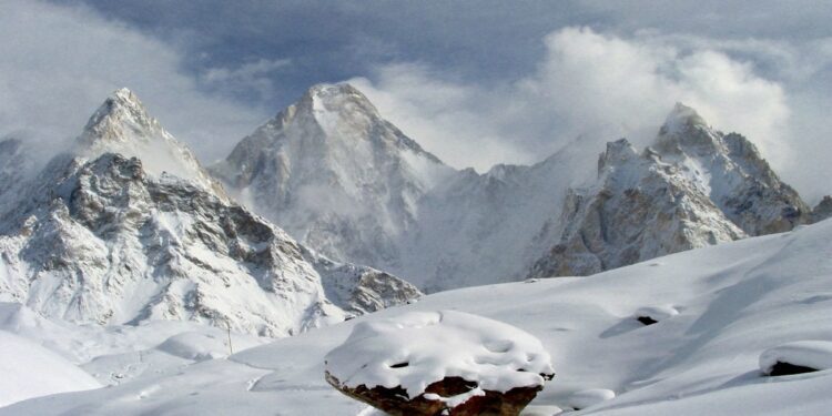 The overshoot myth: you can’t keep burning fossil fuels and expect scientists of the future to get us back to 1.5°C | Opinion | Eco-Business