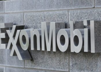 The untold story of how Exxon scored a $1 trillion oil bonanza