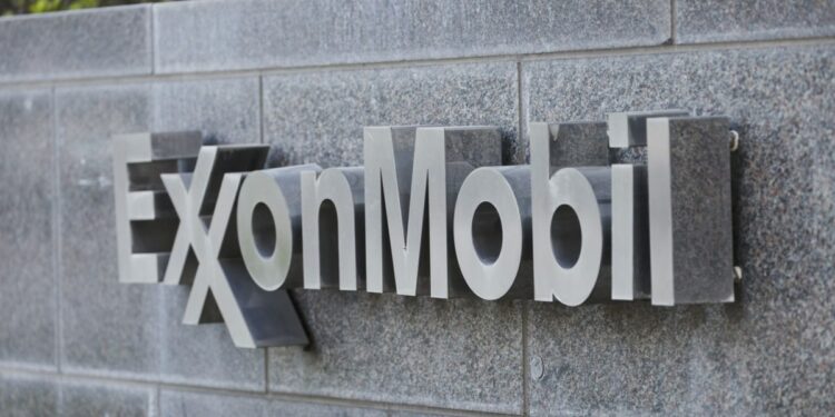 The untold story of how Exxon scored a $1 trillion oil bonanza