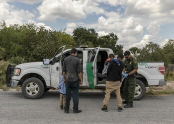 US Halts Sponsored Migrants from Cuba, Haiti, Nicaragua and Venezuela; Suspects Fraud