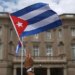 US expels half Cuba's diplomats over sonic "attacks" | Univision News