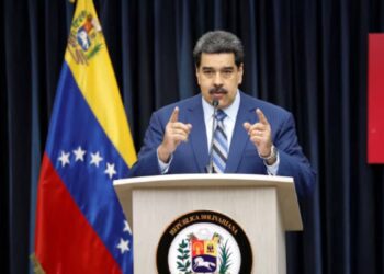 US mulls to pardon Venezuela's Maduro in a bid to push him out of power: Report – Firstpost