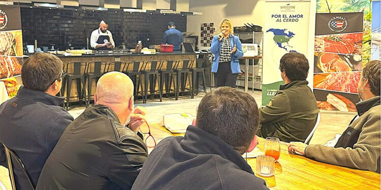 USMEF event in Santiago, Chile, highlights partnership to increase presence of US pork in country