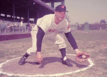 Who is Venezuela's Little League World Series manager? Inside Domingo Carrasquel's MLB history, family tree