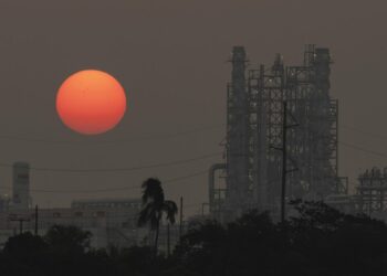 Why Canada has become a critical supplier of crude oil to the U.S.