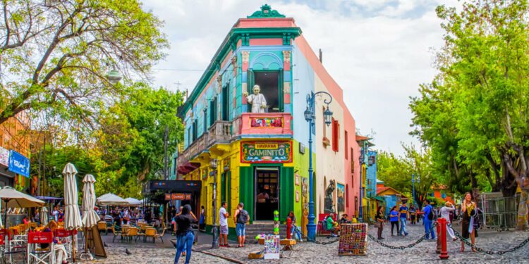 The Average Retirement Age in 2024: US vs. Argentina