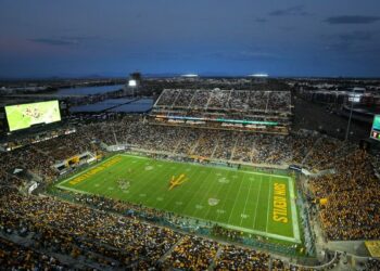 ASU football fans slam 'weak' FS1 remote broadcast vs. Wyoming