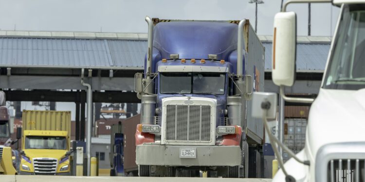 Borderlands Mexico: Carrier says transition to zero emissions critical to better air quality