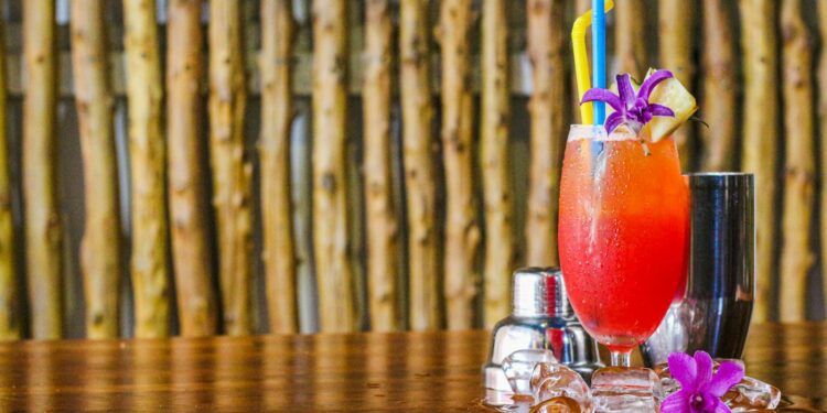 The Best Cocktails For A Fun Labor Day Weekend