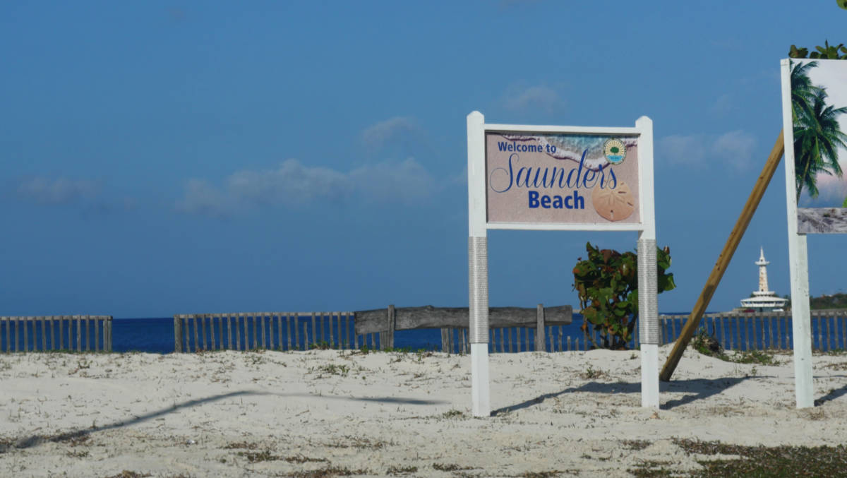 Saunders Beach