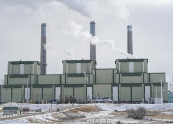 Bennet, Hickenlooper welcome up to $1.1 billion from Inflation Reduction Act for rural electric cooperatives in Colorado