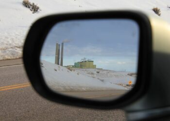 Colorado electrical coops land $1.1 billion in federal grants to help transition to clean energy