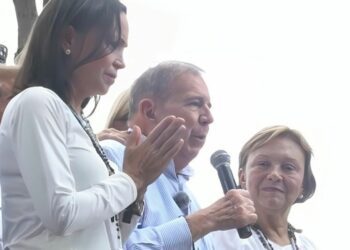 Washington presses regional governments to secure Maduro’s ouster in Venezuela