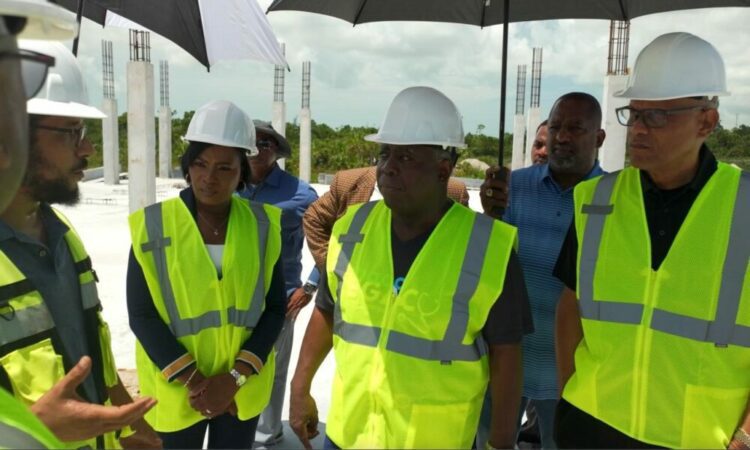 PM joins in on tours of medical facilities; reviews progress on the Freeport Health Campus – Magnetic Media