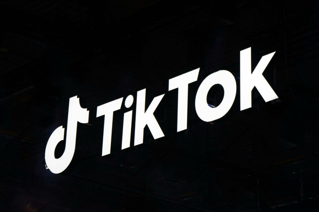 Buy TikTok Views in 2024 to Maximize TikTok Exposure