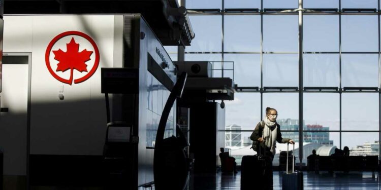 Air Canada readies shutdown as pilot union talks appear deadlocked