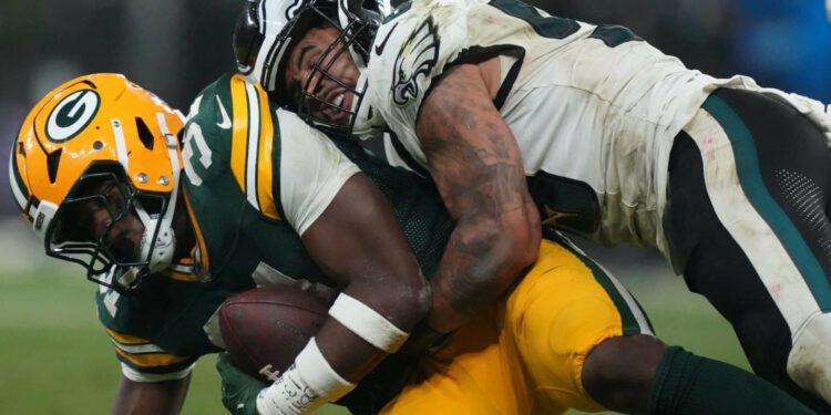 Bonus from Brazil: Zach Baun, run defense and early Eagles-Packers ratings