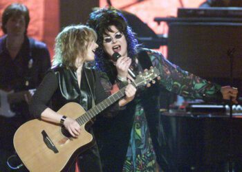 Heart Reschedules North American Tour for 2025 Following Ann Wilson’s Cancer Treatment