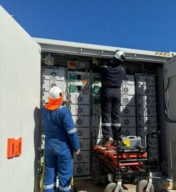 CLOU Electronics Signs BESS Warranty Service Agreement In Chile, Expanding The O&M Coverage Into South America