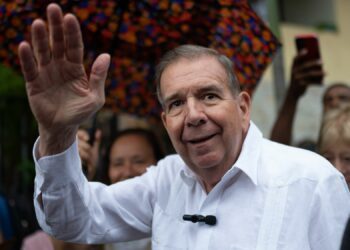 Venezuela's Opposition Leader Edmundo Gonzalez Flees Country