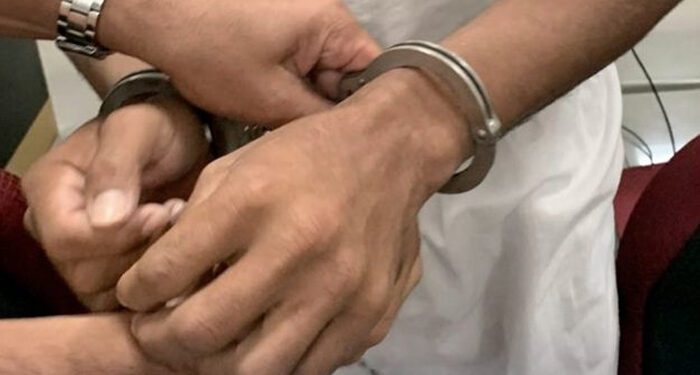 El Salvador: Arrestan a hombre por abusar de joven que buscaba trabajo por internet