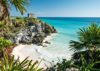 5 Latin American Travel Packages To Try This Fall for Under $1,500