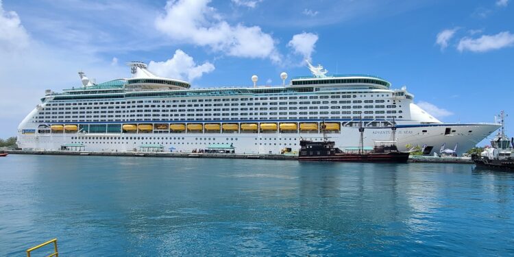 Royal Caribbean Adds New Dominican Cruise Port to Itineraries