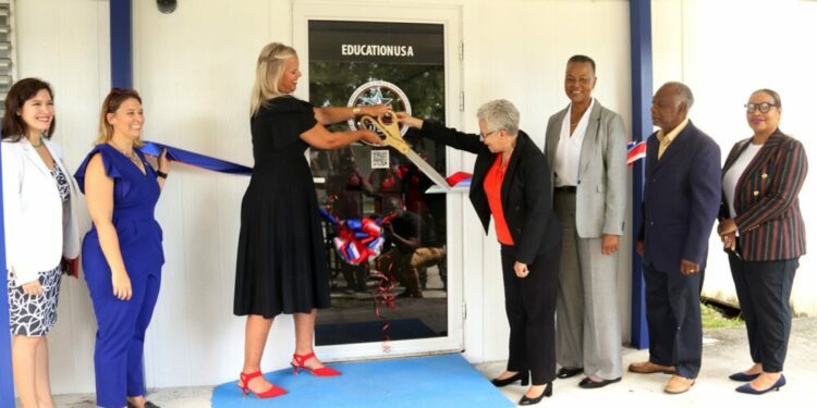 EducationUSA Bahamas Advising Center Officially Opens to Help Students Wishing to Study in the US – Magnetic Media