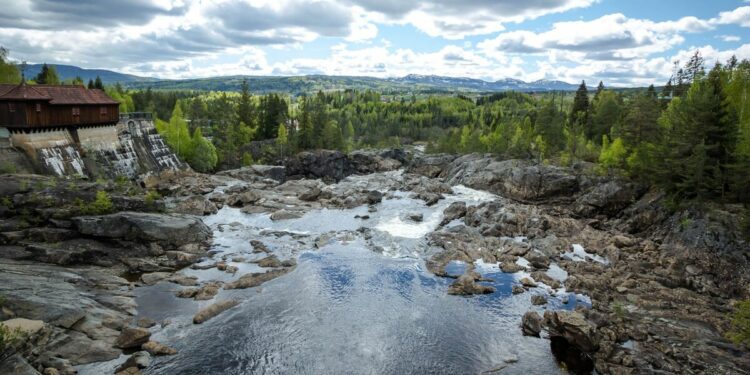The beautiful country full of remote rainforest with the world’s fastest growing economy | World | News
